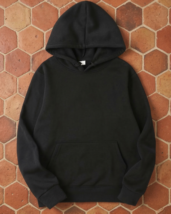 Hoodie "Essential" – Noir (Streetwear Américain)